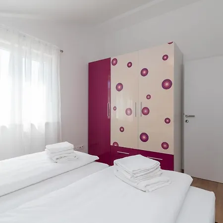 Vaya Apartment *