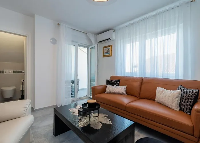 Vaya Trogir